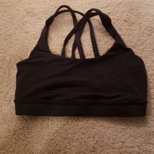 Cross back sports bra